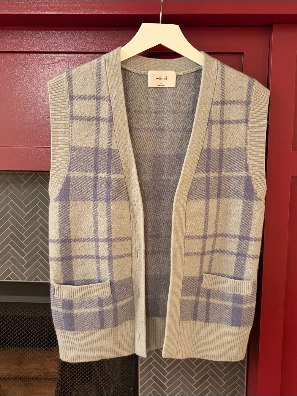 Aritzia Wilfred Plaid Knit Cardigan Vest
